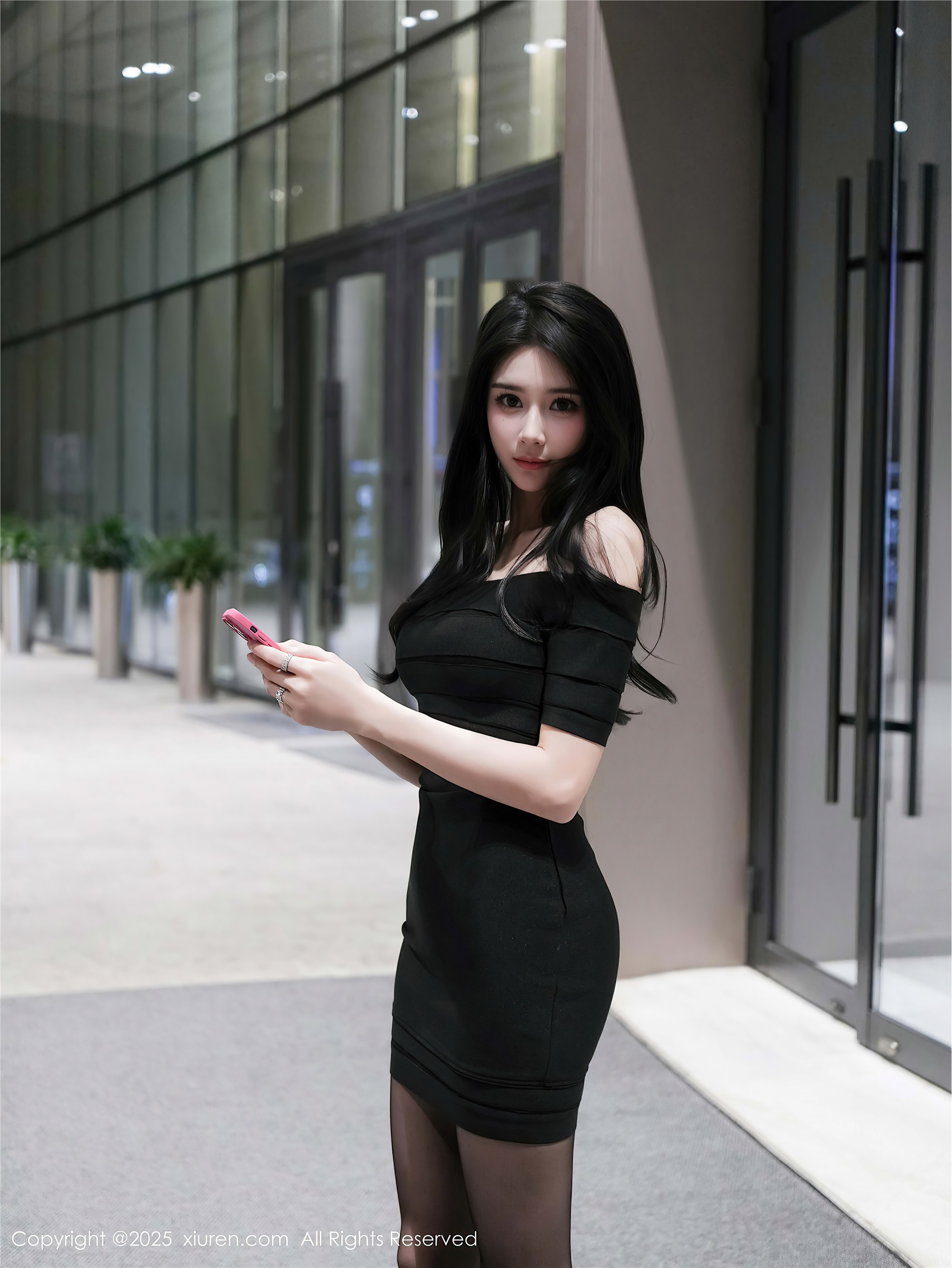 Xiuren秀人网 2025.11.04 NO.10942 椰汁糯米姬